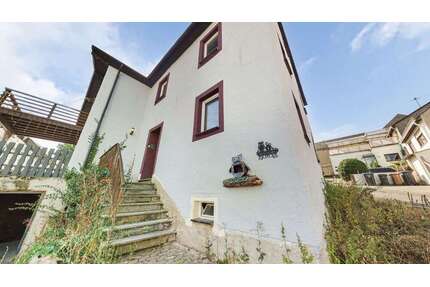 Haus zum Kaufen in Eppenberg 150.000,00 € 164 m²