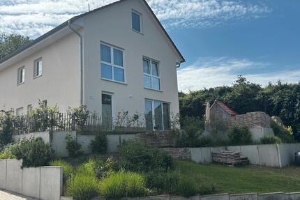 Exklusive Immobilie in Alt‑Barsinghausen mit Weitblick