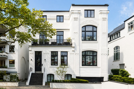 Stilvoll modernisiert: 4 Zimmer in begehrter Lage am Leinpfadkanal - Hamburg Winterhude