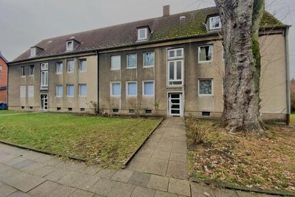 Günstige und kleine 3,5-Zi.-Wohnung im Dachgeschoss - Essen Stadtbezirk VI