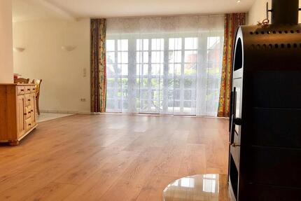 Sonnige 3-Zimmer-Wohnung mit Garten, Kamin & Wohlfühlfaktor! - Vöhl