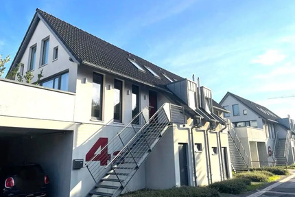 2‑Zimmer‑Maisonette, EBK, Dachterrasse, teilmöbliert, exklusive Design-Ausstattung, top Lage zwischen Marktplatz und Altem Hafen, frei ab 01.04.2026 - Lingen (Ems)