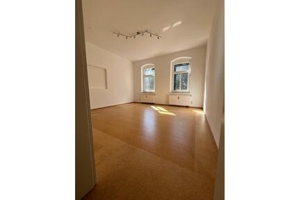 2 Raum Wohnung - 465,00&nbsp;EUR Kaltmiete, ca.&nbsp; 54,00&nbsp;m&sup2; in Flöha (PLZ: 09557)