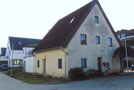 Haus zum Kaufen in Bedburg 249.000,00 € 141 m²