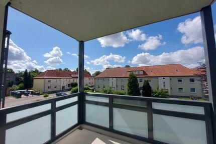 Bezugsfertig - Außenjalousien - großer Südbalkon! - Oschersleben (Bode)