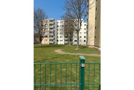 4 Zimmer Wohnung Neuss ERFTTAL - 230.000,00&nbsp;EUR Kaufpreis, ca.&nbsp; 78,00&nbsp;m&sup2; in Neuss (PLZ: 41469) Erfttal