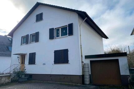 Zweifamilienhaus mit großem Garten - Pfinztal