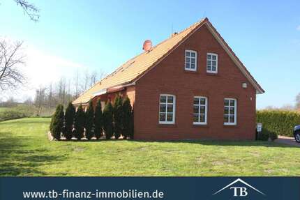 Haus zum Mieten in Norden 1.290,00 € 145 m²