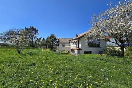 Einfamilienhaus mit Charme & traumhaftem Naturgrundstück - Wohnen mit Weitblick nahe Luxemburg!!! - Zweifelscheid
