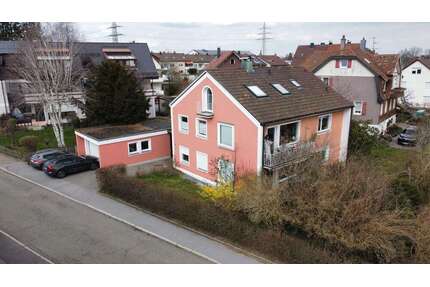 Haus zum Kaufen in Freudenstadt 450.000,00 € 202.62 m²
