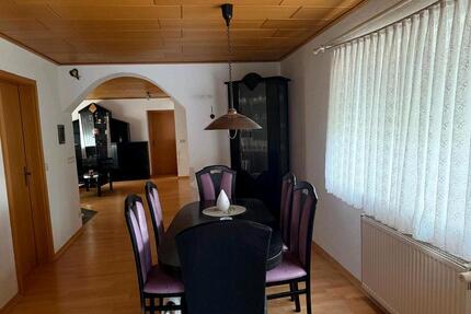 3er WG in Eppelheim - 1.710,00&nbsp;EUR Kaltmiete, ca.&nbsp; 120,00&nbsp;m&sup2; in Eppelheim (PLZ: 69214)