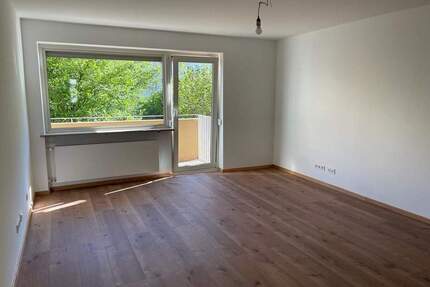 ruhige 3-ZWhg. in Schwabing, nahe Leopoldstraße und Münchner Freiheit - München Schwabing-Freimann