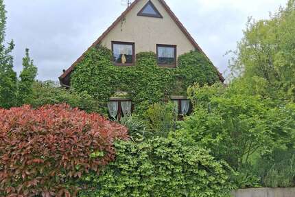Haus zum Kaufen in Hettstedt 208.000,00 € 124 m²