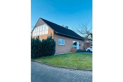 Großes Einfamilienhaus mit Garten nahe Münster! - Everswinkel