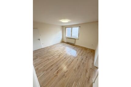 2 Zimmer 55qm Mietwohnung neu renoviert in 44866 Wattenscheid - Bochum Eppendorf