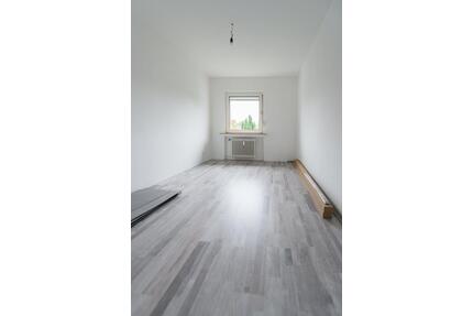 2,5 KDB im 2 OG hell und renoviert. - Gelsenkirchen Gelsenkirchen-Nord