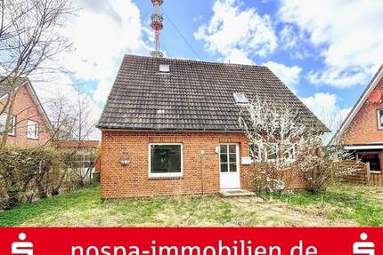 OFFENES ONLINE-BIETERVERFAHREN: Einfamilienhaus mit Sanierungspotenzial in ruhiger Lage! - Garding