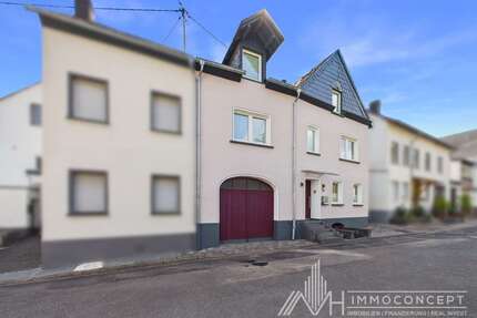 Haus zum Kaufen in Wolf 325.000,00 € 177 m²