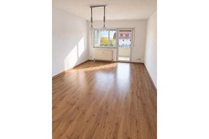 64 m² 2-Zimmer Wohnung mit Balkon Worms Herrnsheim TOP Ausblick