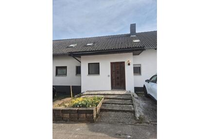 3-Zimmer-Dachgeschosswohnung in Seitingen - Seitingen-Oberflacht