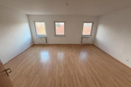 3 Raum Wohnung EBK 86qm mit Balkon - Magdeburg Lemsdorf
