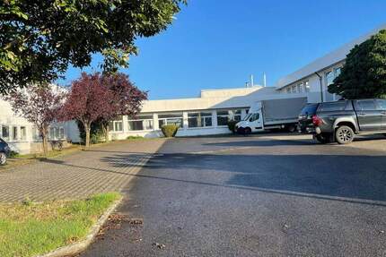 Helle und multifunktionale Gewerbefläche für LagerBüroAussstellung - Langenfeld Richrath