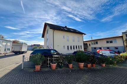 Haus zum Kaufen in Freiburg im Breisgau 2.450.000,00 € 668.82 m²