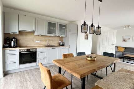 Wohnung zum Mieten in Westerdeichstrich 1.100,00 € 85 m²