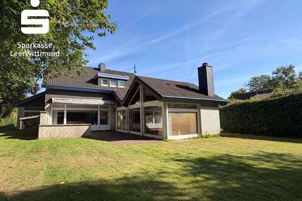 Haus zum Kaufen in Friedeburg 239.000,00 € 171 m²