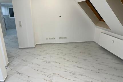 ❗️Erstbezug ❗️Moderne 3 ZKB Dachgeschosswohnung - Dillingen (Saar)