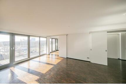 Blick über die Museumsinsel - repräsentative 4,5-Zimmer-Whg mit EBK, TG u Concierge - Berlin