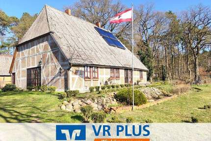 Historisches Fachwerkhaus auf großzügigem Grundstück in den Elbtalauen - Laave