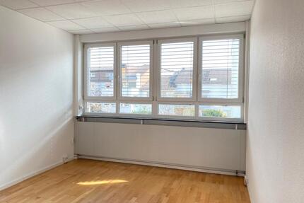 *WG-Zimmer* In 5er WG Nahe des Ledermuseums - Offenbach am Main Hafen