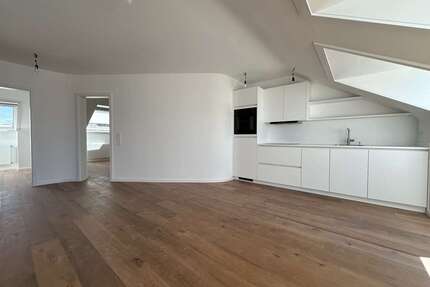 Wohnung zum Mieten in Stuttgart Stuttgart-Mitte 1.480,00 € 62 m²