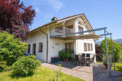 Wohnung zum Kaufen in Deggendorf 300.000,00 € 142 m²