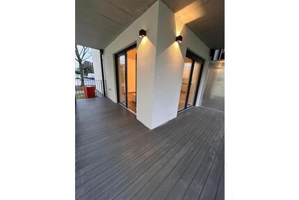 Helle moderne 2 zimmerwovnung mit großem Balkon - Frankfurt am Main Gallus