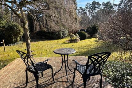 Bungalow in Holm-Seppensen: 1.037 m² Parkgrundstück - Buchholz in der Nordheide