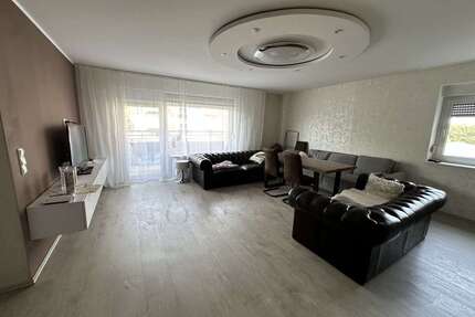 Wohnung zum Kaufen in Grevenbroich 189.000,00 € 92 m²