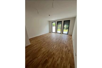 5 Zimmer im großzügigen Haus in Berlin-Pankow zu vermieten