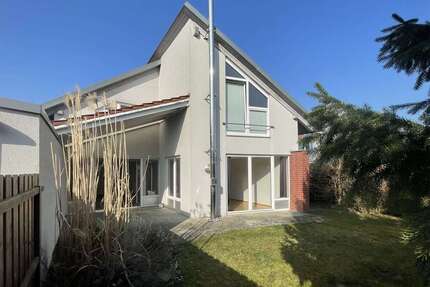 Haus zum Kaufen in Sehnde 819.000,00 € 232 m²