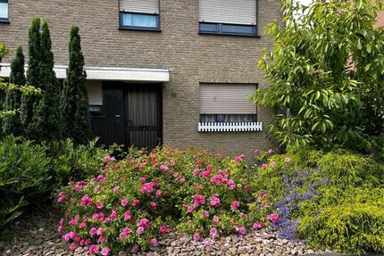 Doppelhaushälfte - 320.000,00&nbsp;EUR Kaufpreis, ca.&nbsp; 109,00&nbsp;m&sup2; in Rheda-Wiedenbrück (PLZ: 33378)