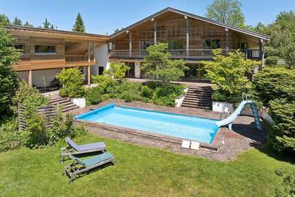 Haus zum Kaufen in Feldkirchen-Westerham 2.249.000,00 € 469 m²