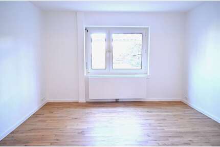 Wohnung zum Mieten in Stuttgart 990,00 € 35 m²