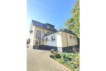 Haus zum Kaufen in Frankfurt am Main 695.000,00 € 366 m²
