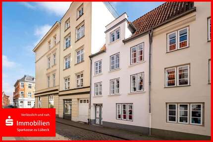 Haus zum Kaufen in Lübeck 425.000,00 € 93 m²