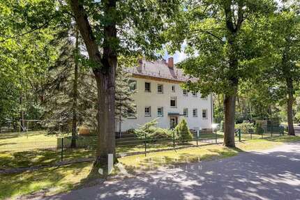Haus zum Kaufen in Ruhland 198.000,00 € 225.28 m²