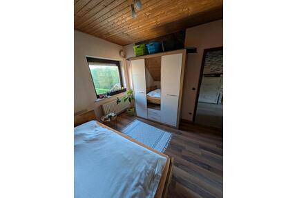 Schöne 4-Zimmer Wohnung in Wallmenroth zu vermieten - Scheuerfeld