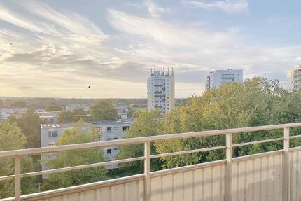 Gelegenheit! 2 Zimmer-Etagenwohnung mit großer, weiterer Fläche in Buxtehude zu kaufen