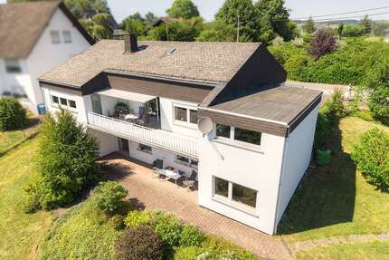 Haus zum Kaufen in Katzwinkel 295.000,00 € 247 m²