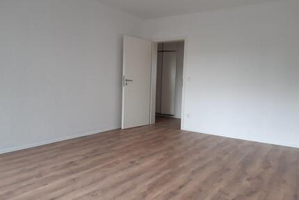 Frisch renovierte 3,5-Zimmer-Wohnung mit Balkon in OB-Sterkrade - Oberhausen Alsfeld